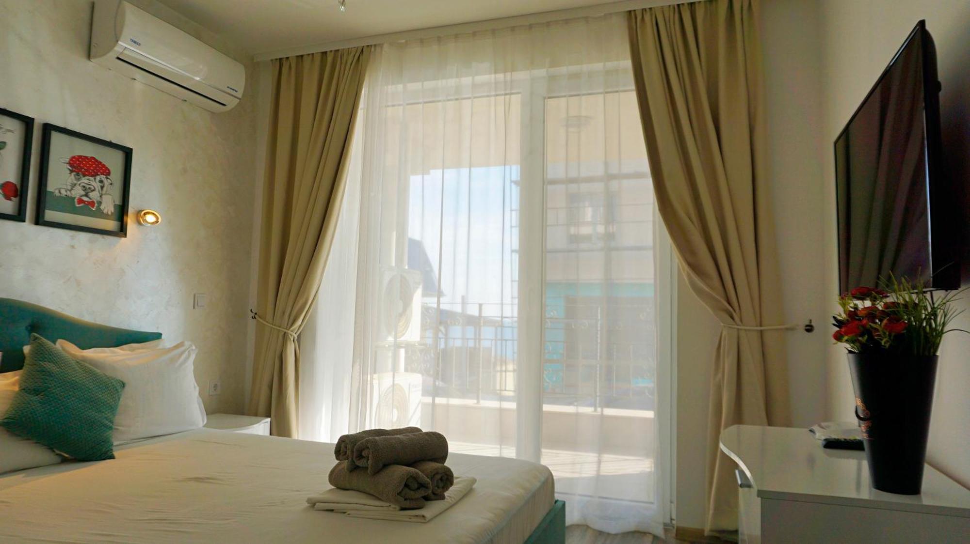 Апартаменти Атеа На Плажа - Apartments Atea On The Beach Obzor Exterior photo